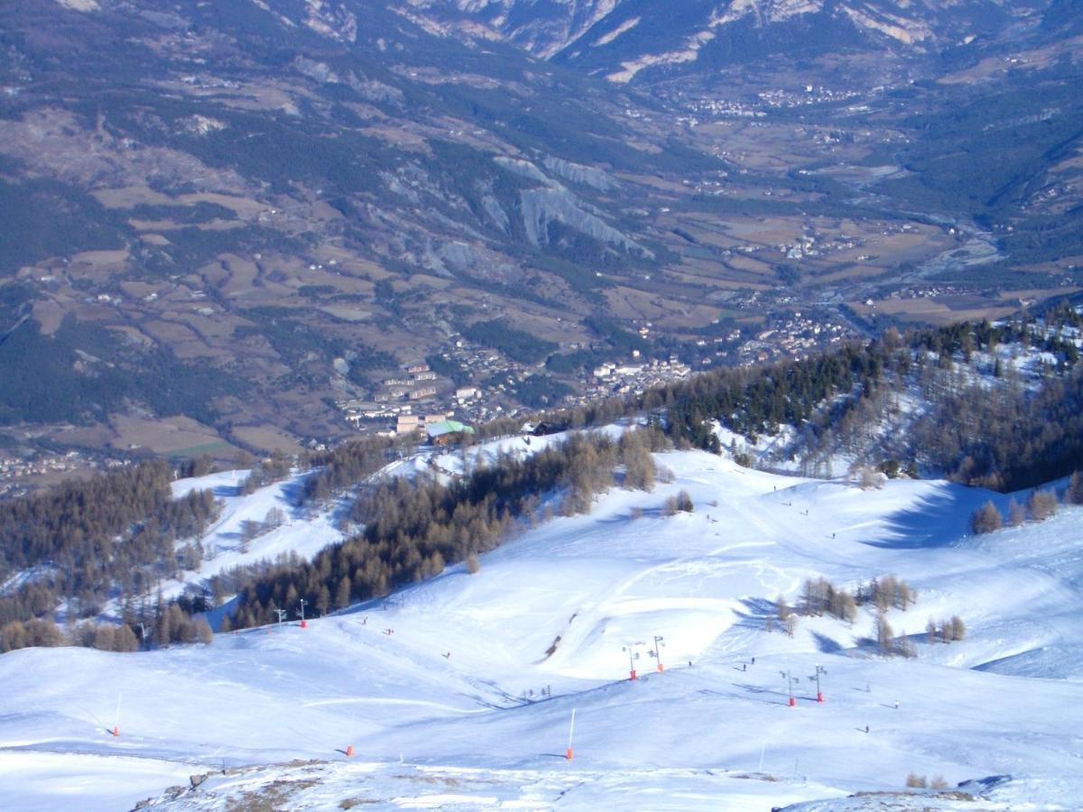 Maison Chaleureuse Pres Des Pistes De Barcelonnette - Cheminee Exterior foto